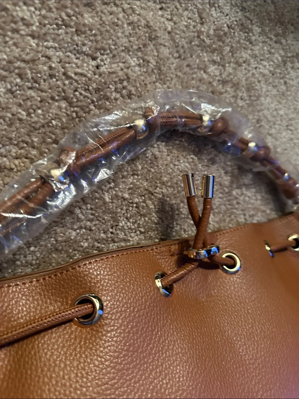 Ello purse